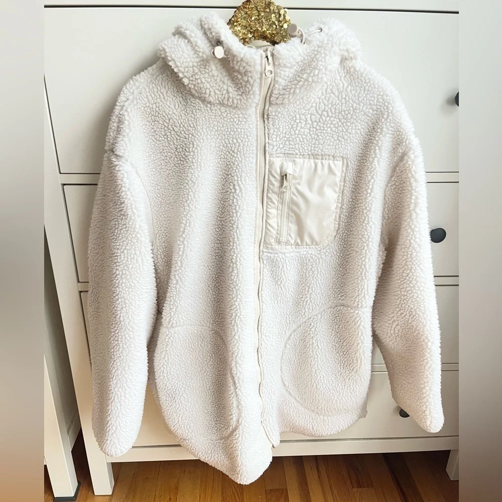 H&M Natural White Oversized Teddy Bear Jacket
